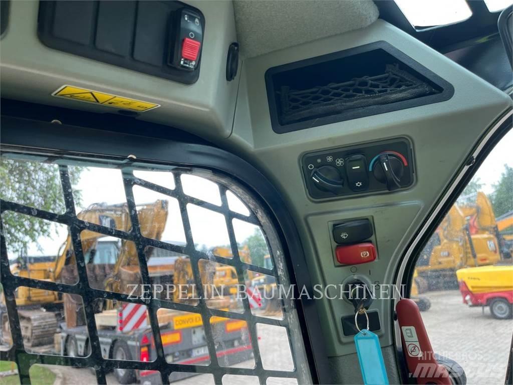 CAT 226D Mini Pale Gommate