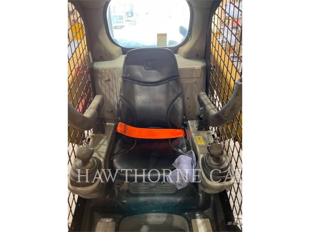 CAT 226D Mini Pale Gommate