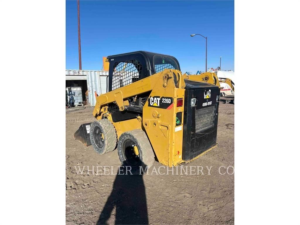 CAT 226D C1-H2 Mini Pale Gommate