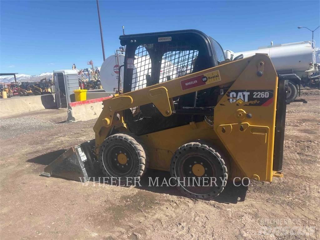 CAT 226D C1-H2 Mini Pale Gommate