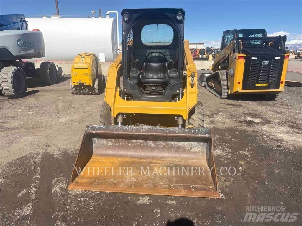 CAT 226D C1-H2 Mini Pale Gommate