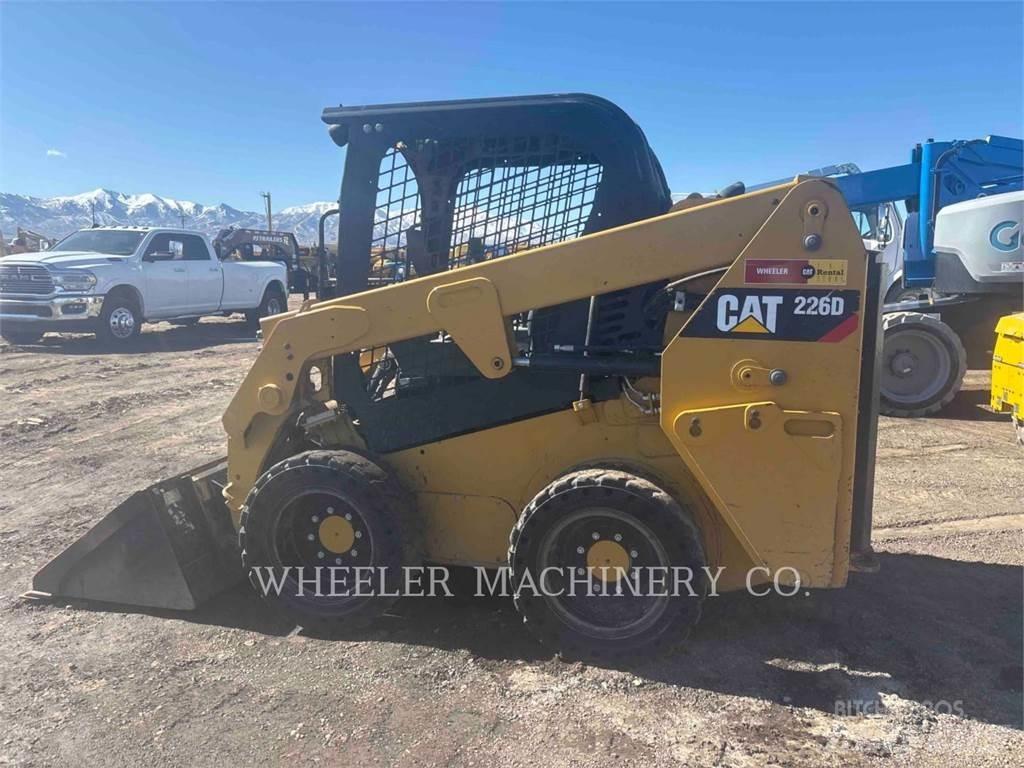 CAT 226D C1-H2 Mini Pale Gommate