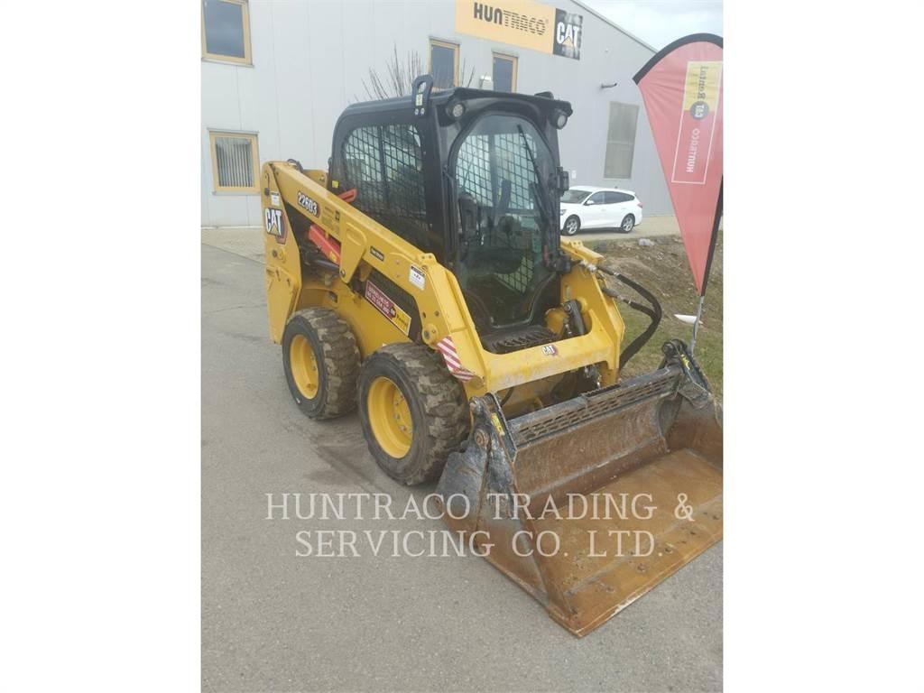 CAT 226D3 Mini Pale Gommate