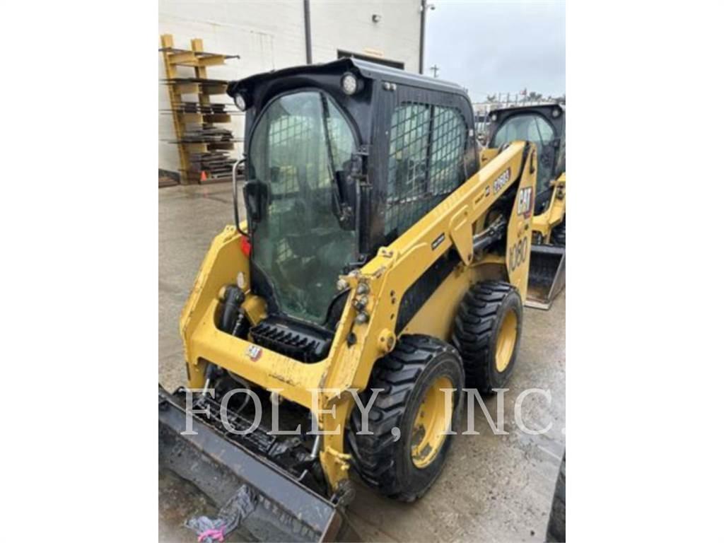 CAT 226D3 Mini Pale Gommate