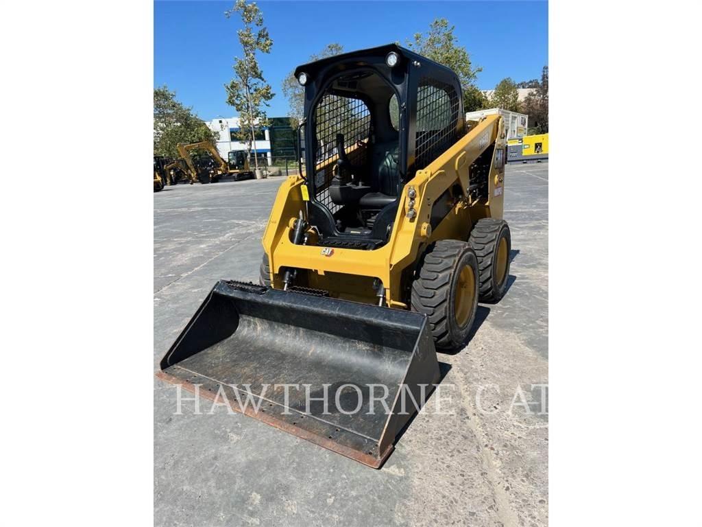CAT 226D3 Mini Pale Gommate