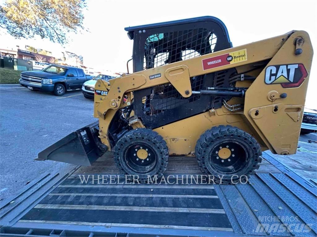 CAT 226D3 C1H2 Mini Pale Gommate