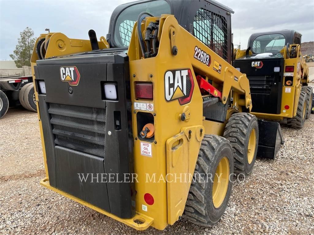 CAT 226D3 C3H2 Mini Pale Gommate