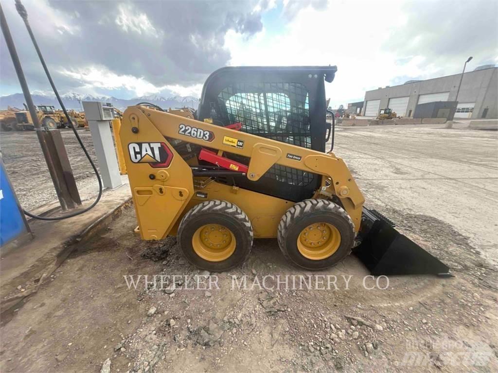 CAT 226D3 C3H2 Mini Pale Gommate