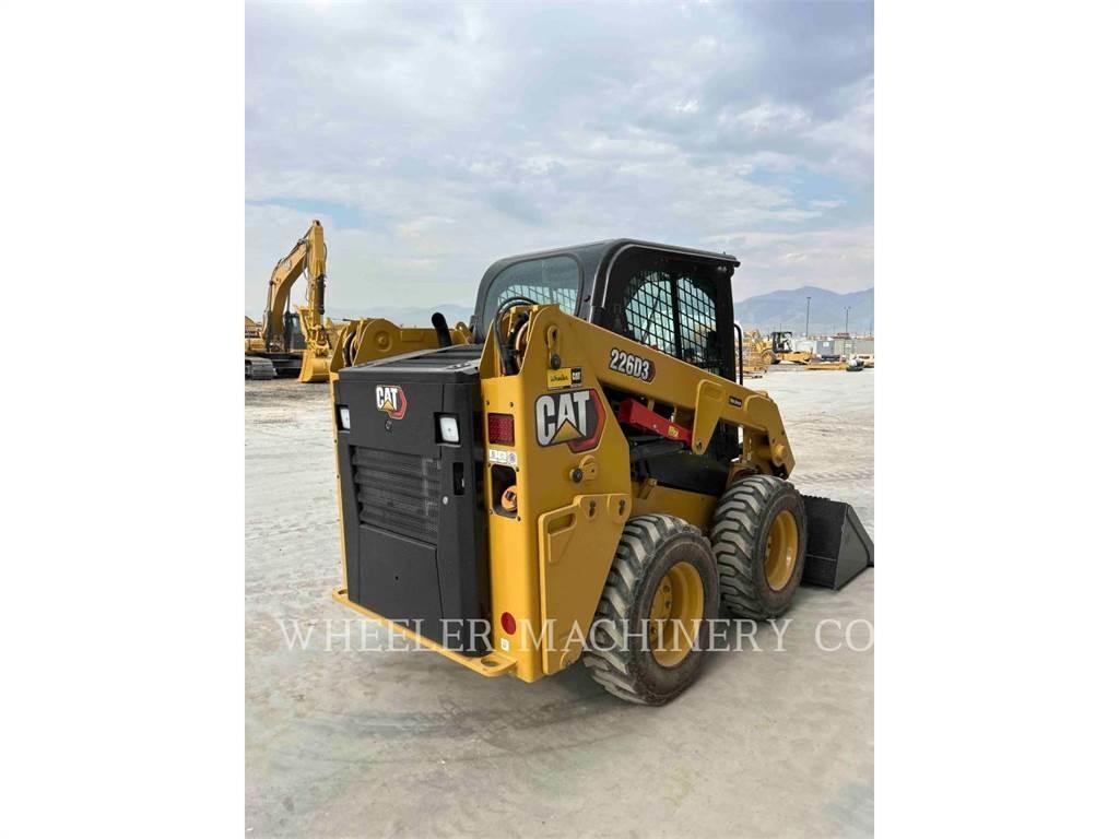 CAT 226D3 C3H2 Mini Pale Gommate