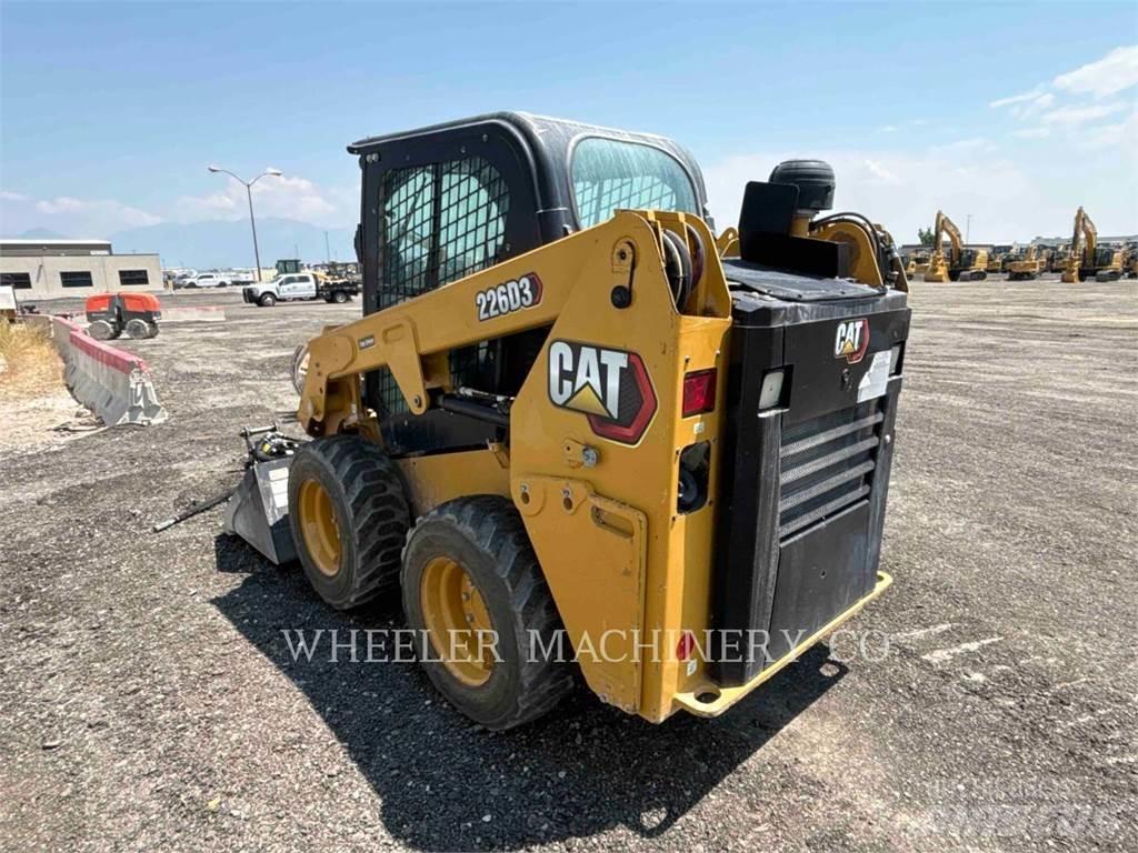 CAT 226D3 C3H2 Mini Pale Gommate