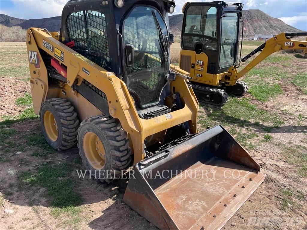 CAT 226D3 C3H2 Mini Pale Gommate