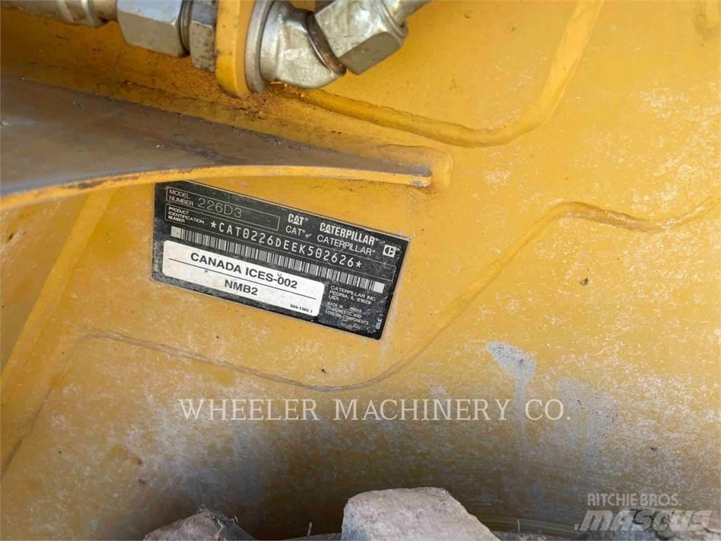 CAT 226D3 C3H2 Mini Pale Gommate