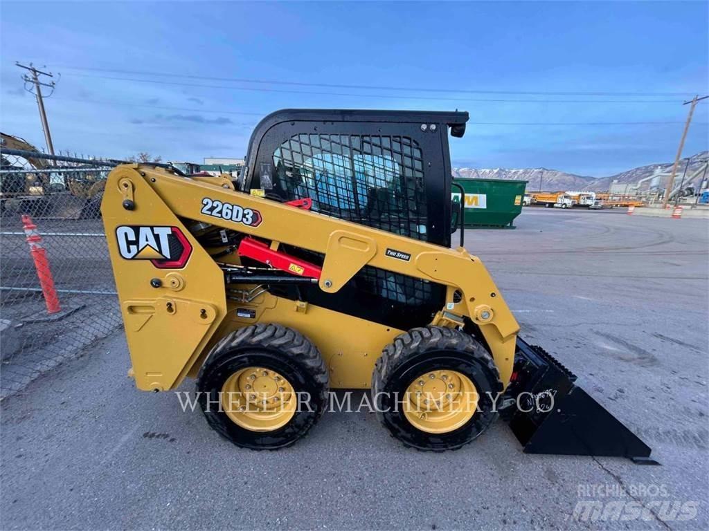 CAT 226D3 C3H2 Mini Pale Gommate