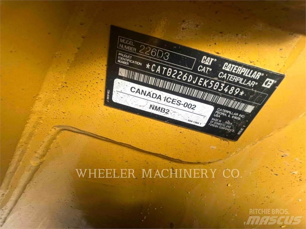 CAT 226D3 C3H2 Mini Pale Gommate