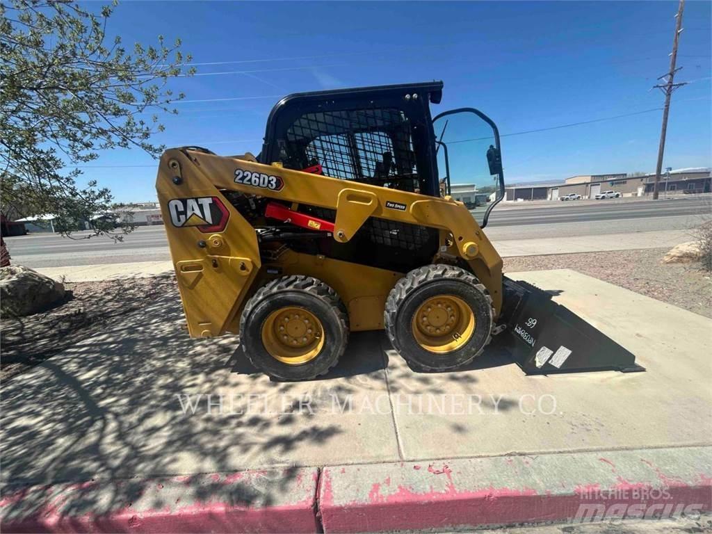 CAT 226D3 C3H2 Mini Pale Gommate