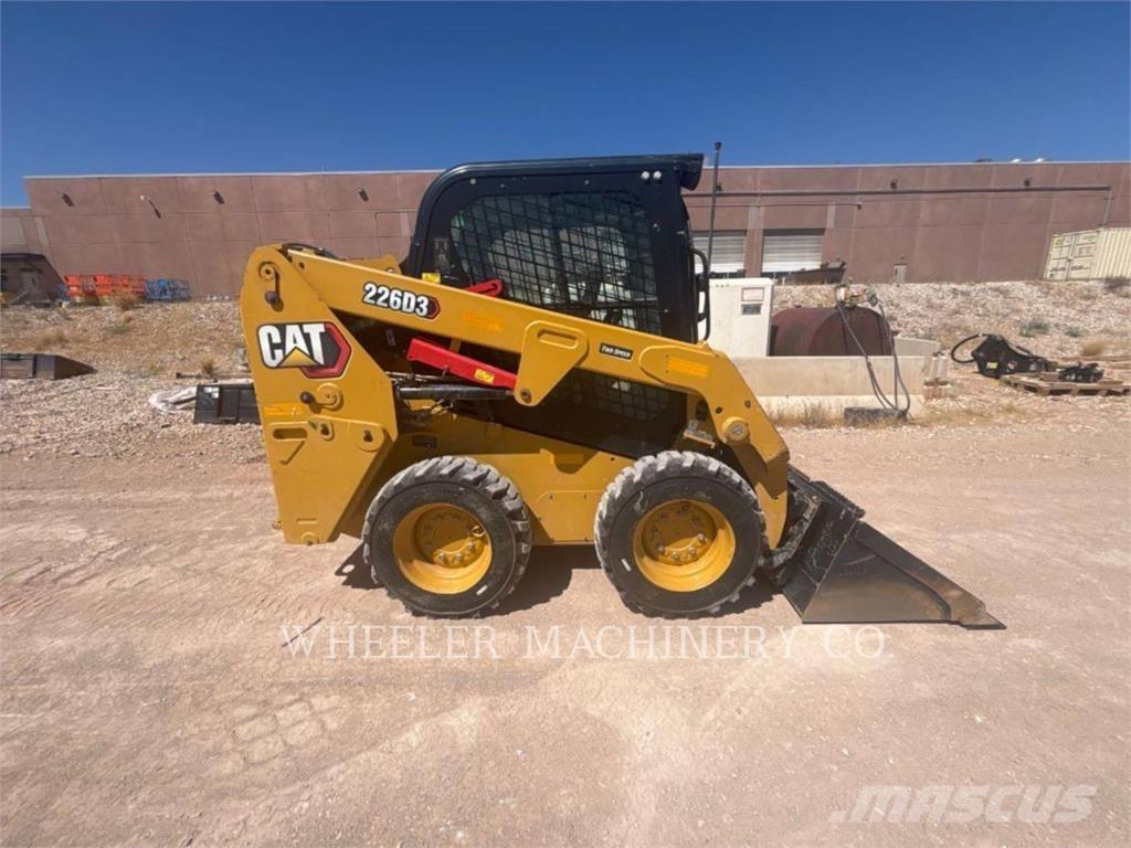 CAT 226D3 C3H2 Mini Pale Gommate