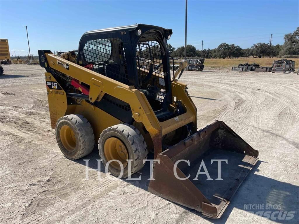 CAT 232D Mini Pale Gommate