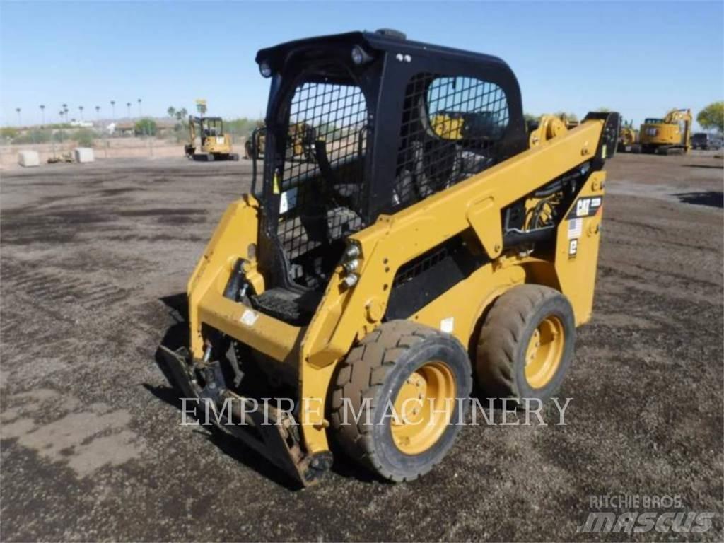CAT 232D Mini Pale Gommate