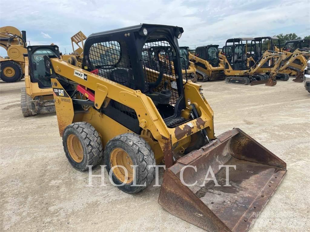 CAT 232D Mini Pale Gommate