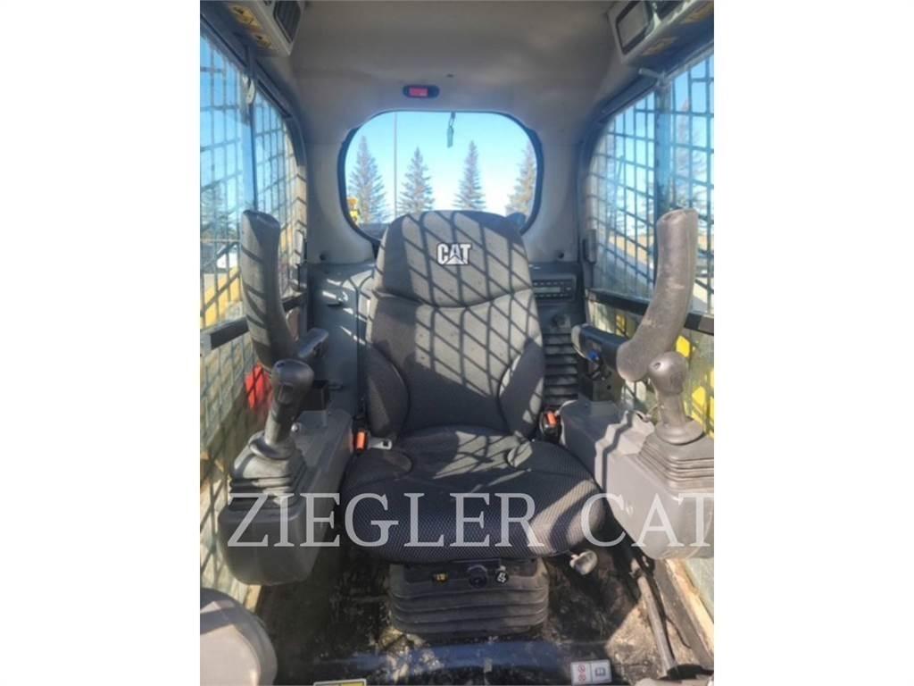CAT 232D3 Mini Pale Gommate