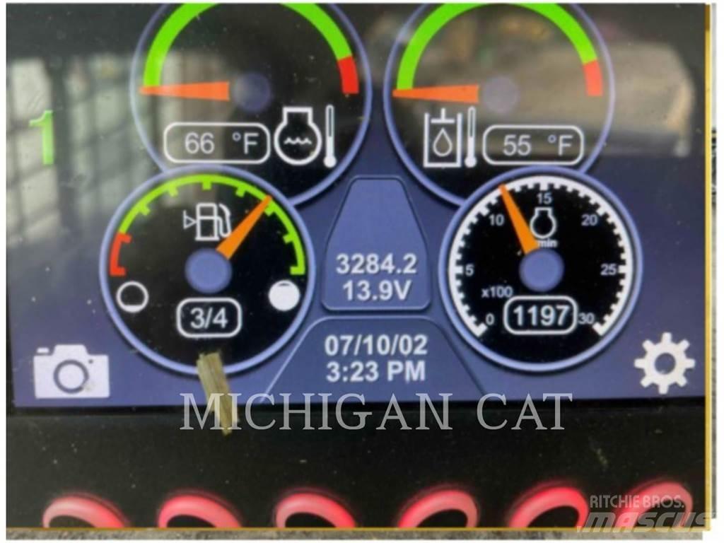 CAT 232D3 A2Q Mini Pale Gommate