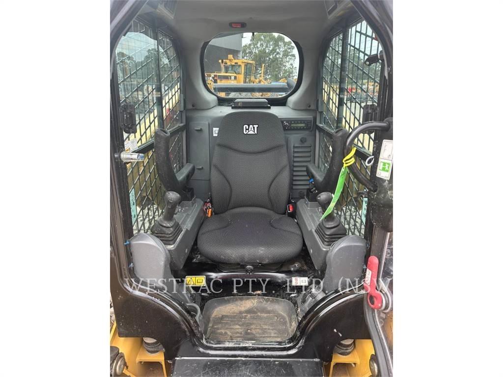 CAT 232D3LRC Mini Pale Gommate