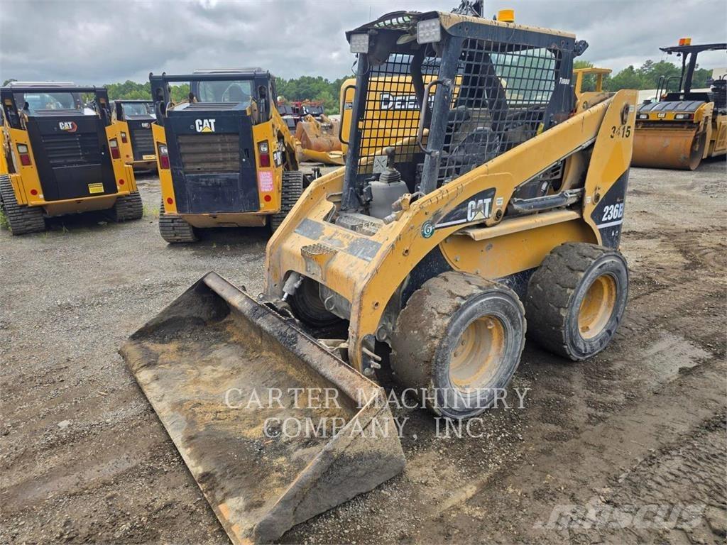 CAT 236B Mini Pale Gommate