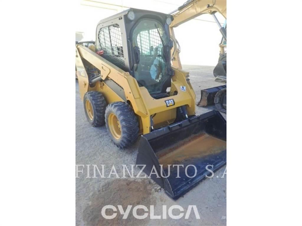 CAT 236D Mini Pale Gommate