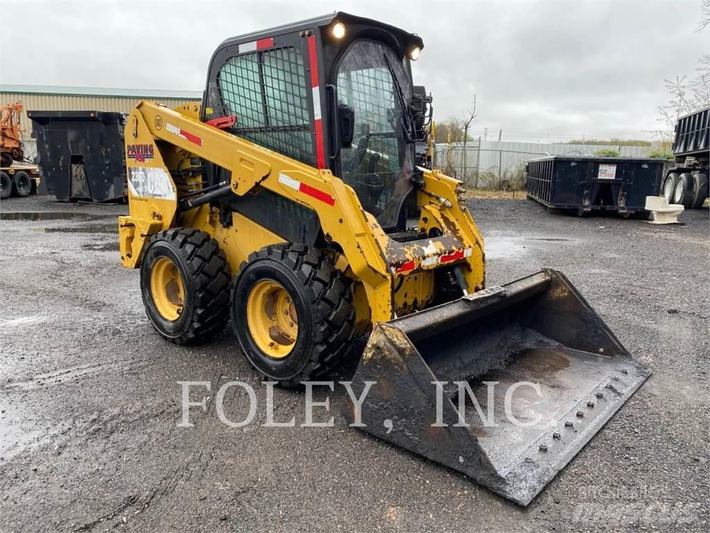 CAT 236D Mini Pale Gommate