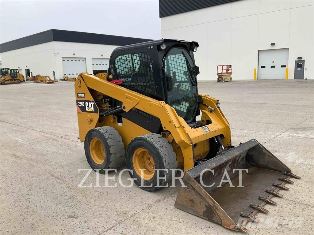 CAT 236D Mini Pale Gommate