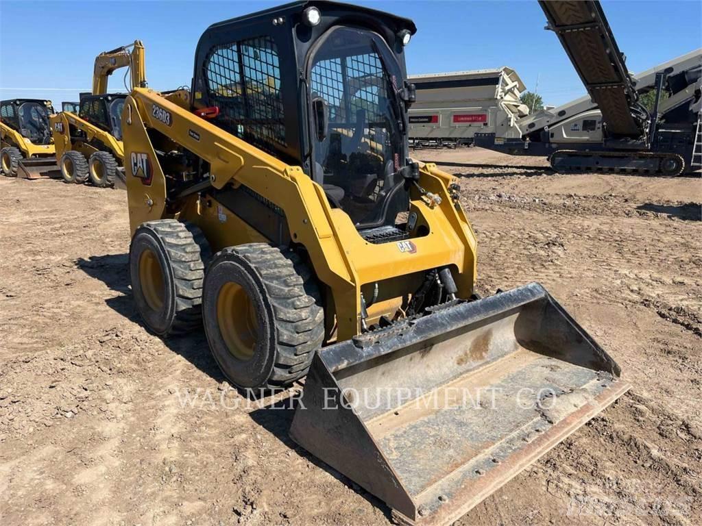 CAT 236D3 Mini Pale Gommate