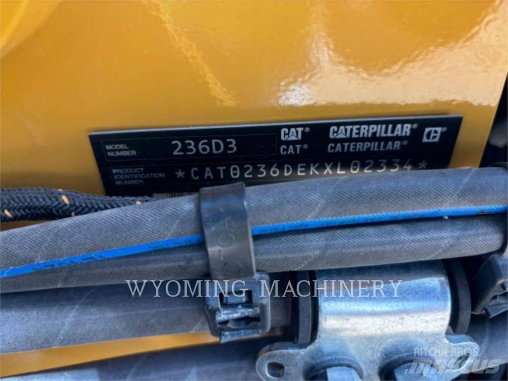 CAT 236D3 Mini Pale Gommate