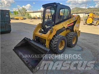 CAT 236D3 Mini Pale Gommate