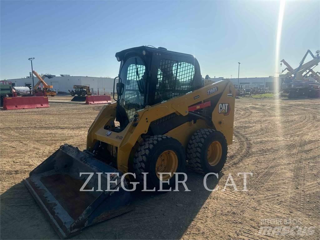 CAT 236D3 Mini Pale Gommate