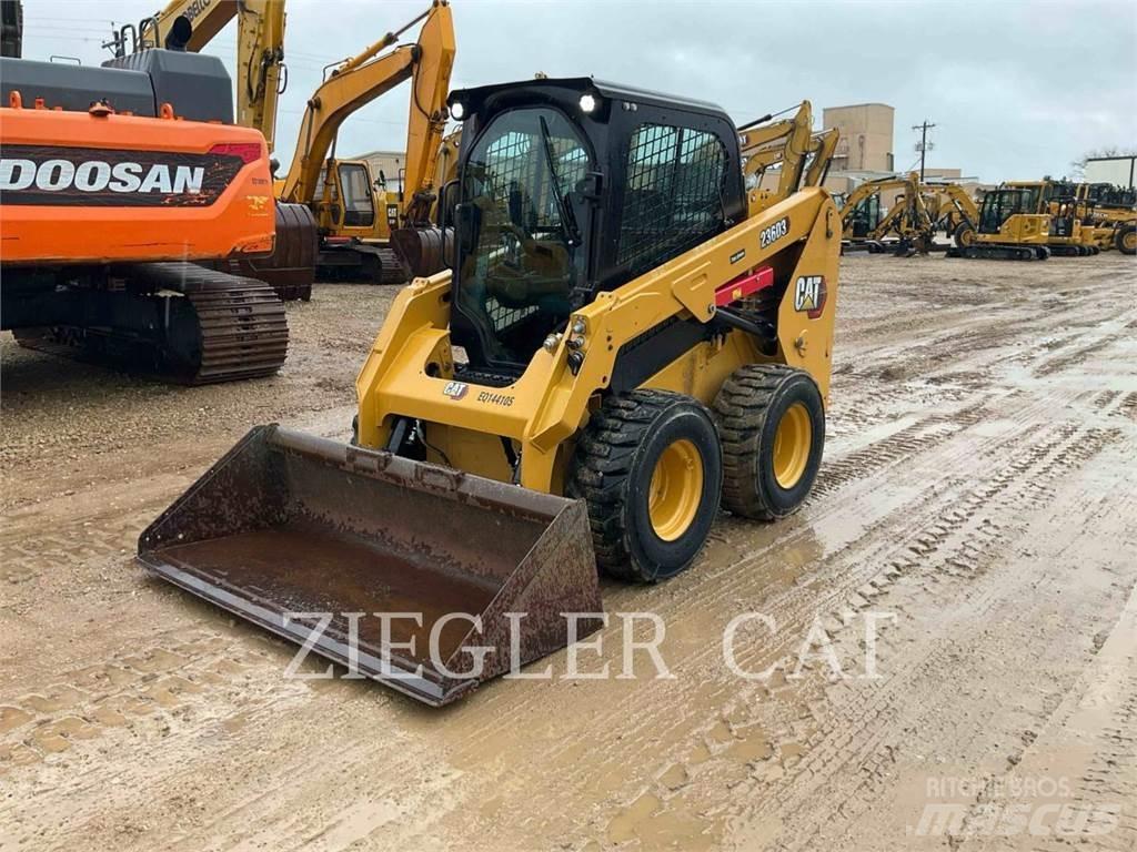 CAT 236D3 Mini Pale Gommate