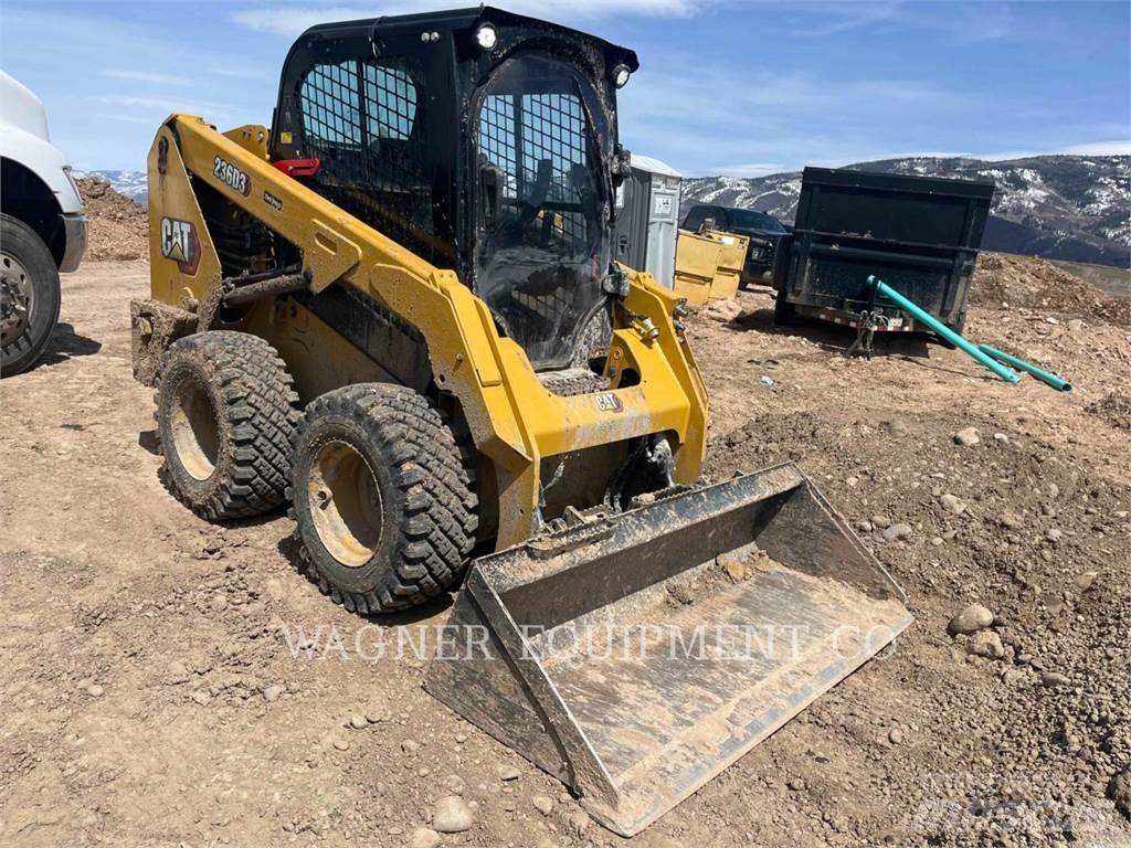 CAT 236D3 Mini Pale Gommate