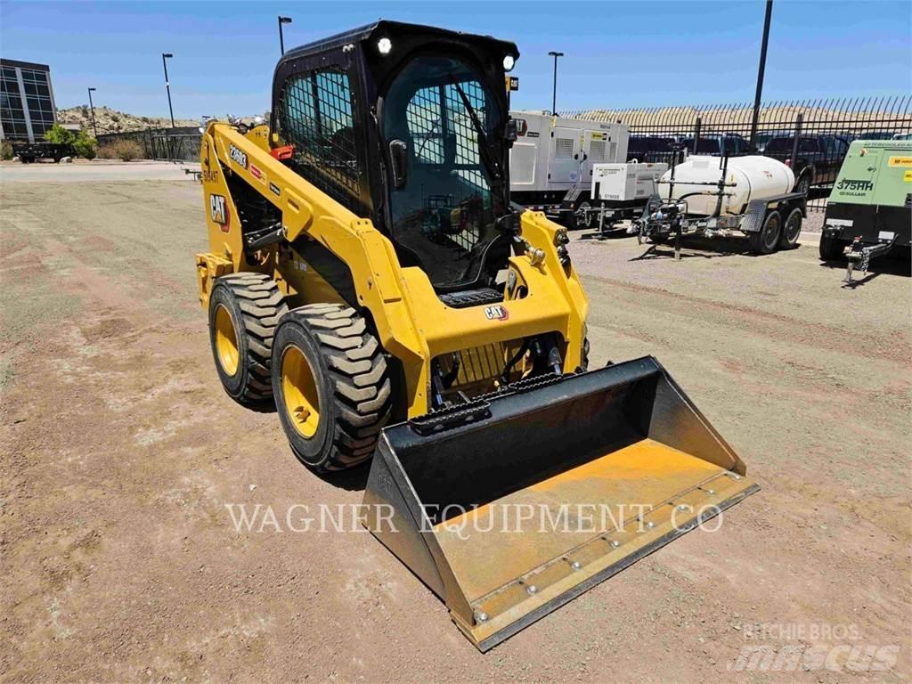 CAT 236D3 Mini Pale Gommate