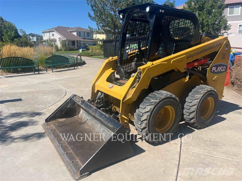 CAT 236D3 Mini Pale Gommate