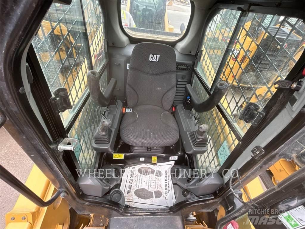 CAT 236D3 C3H2 Mini Pale Gommate