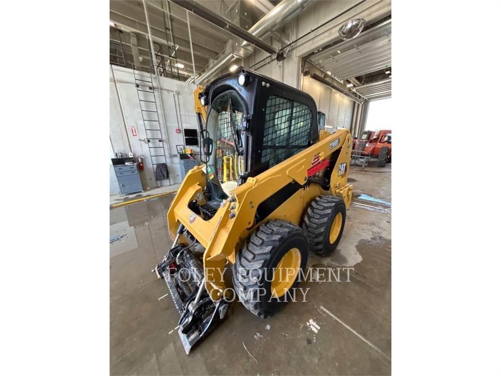 CAT 236D3STD2C Mini Pale Gommate