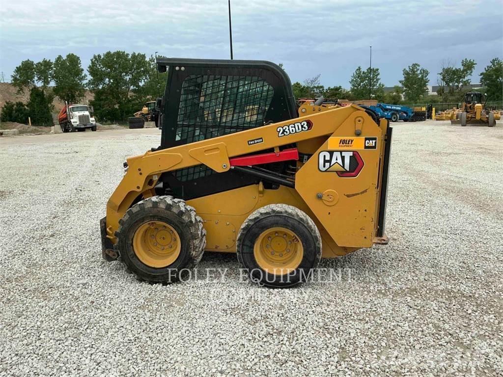 CAT 236D3STD2C Mini Pale Gommate