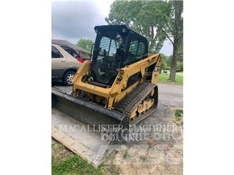CAT 239D Pale cingolate