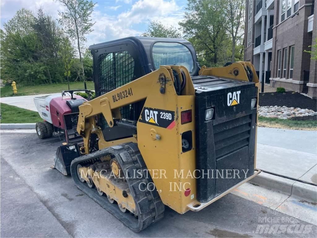 CAT 239D Pale cingolate