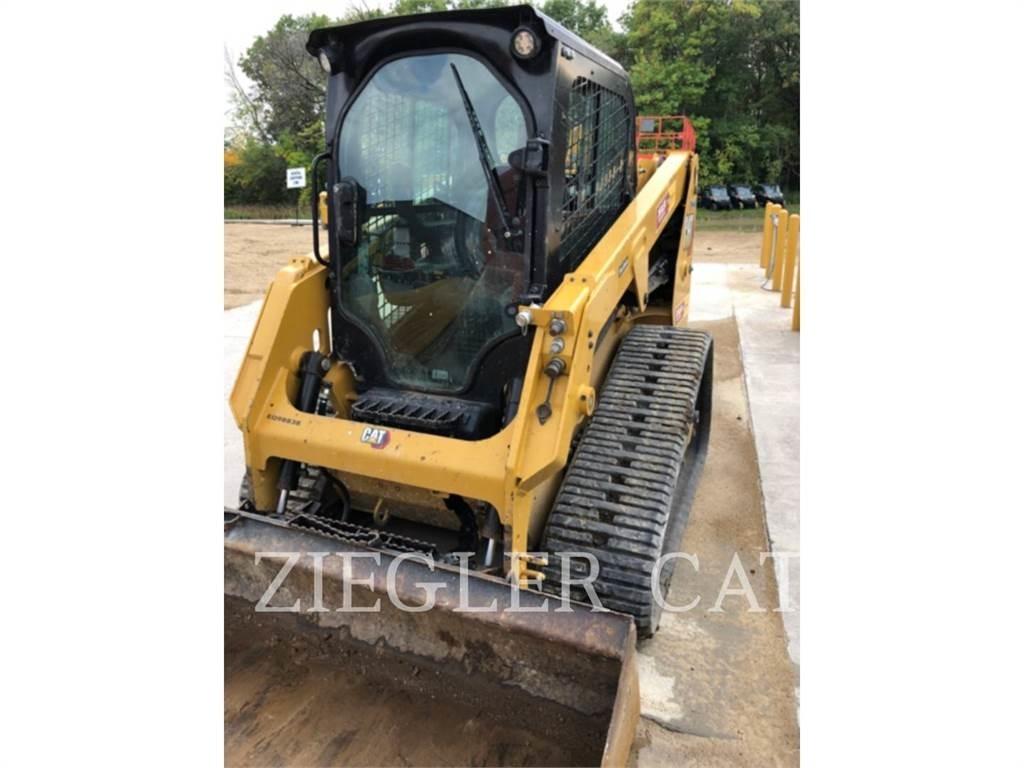 CAT 239D3 Pale cingolate