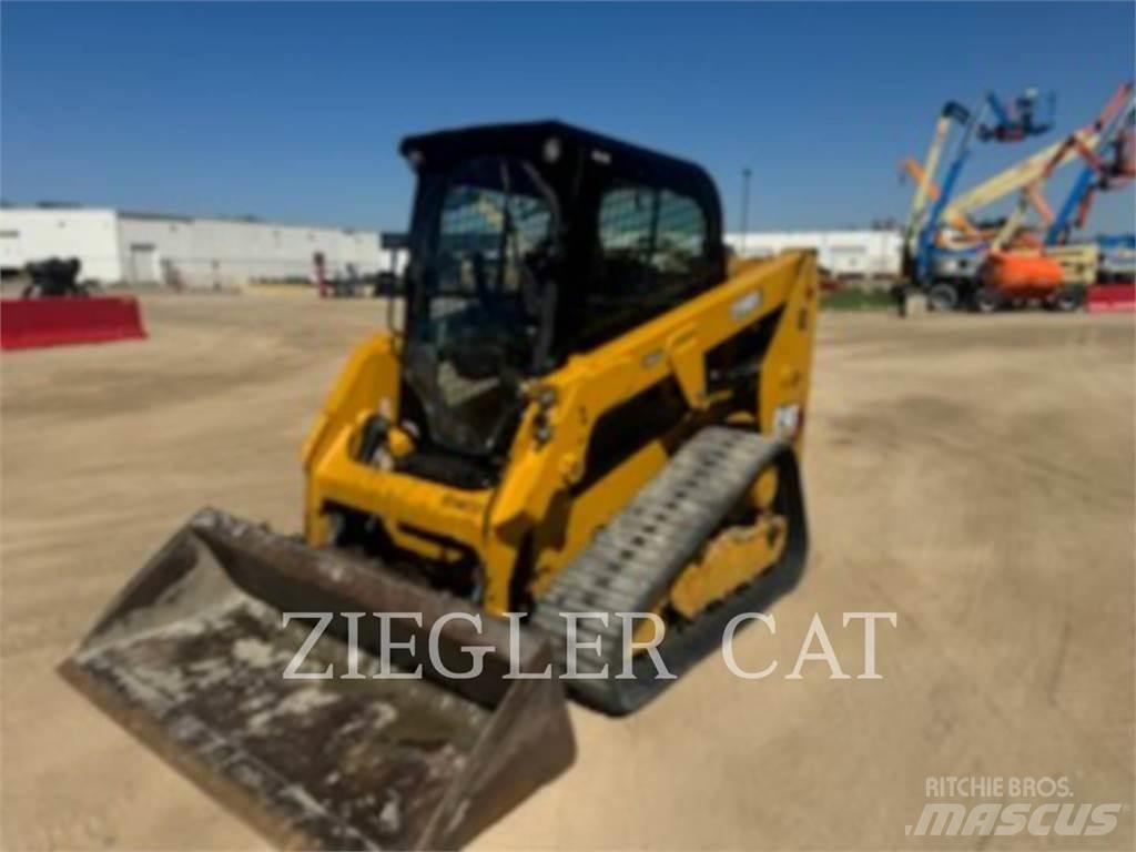 CAT 239D3 Pale cingolate