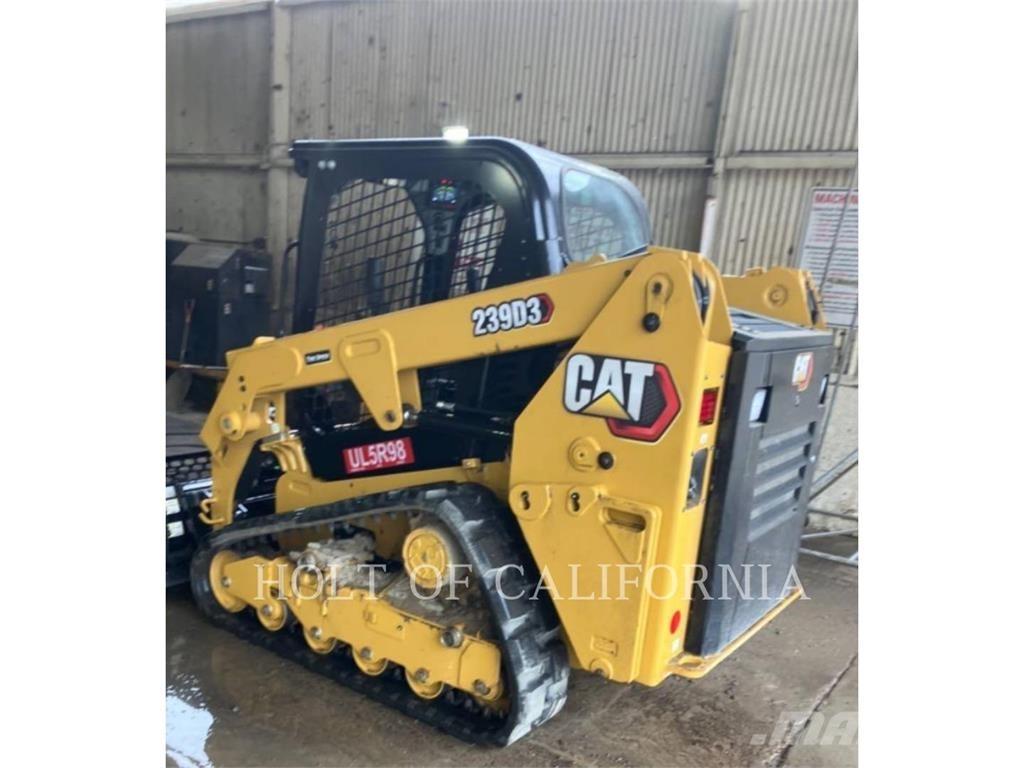 CAT 239D3 Pale cingolate