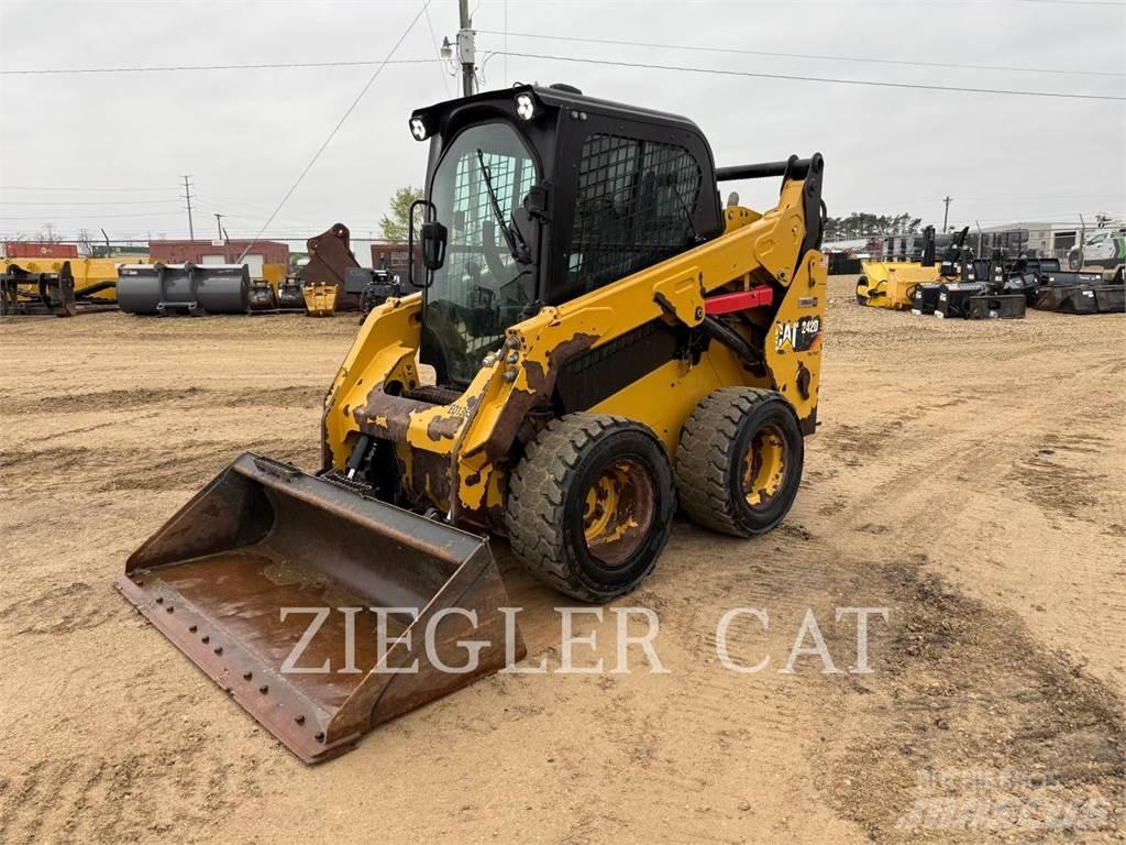 CAT 242D Mini Pale Gommate