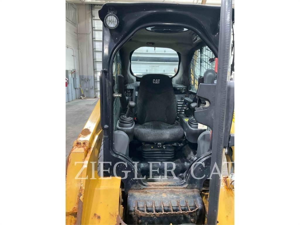 CAT 242D Mini Pale Gommate