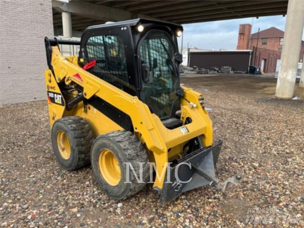 CAT 242D Mini Pale Gommate