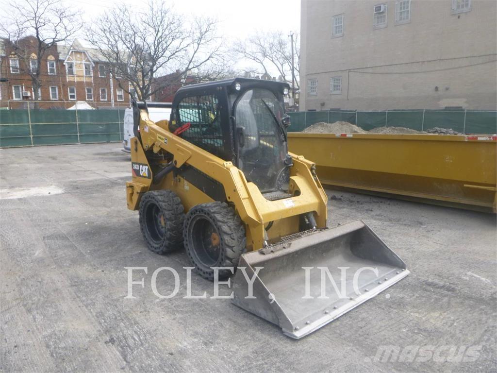 CAT 242D Mini Pale Gommate